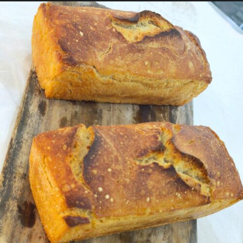 Spelt flour sourdough bread